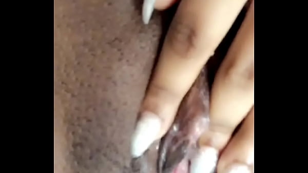 w with big clit jerking of and squirting