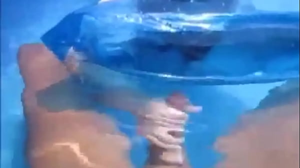 girl underwater drowning